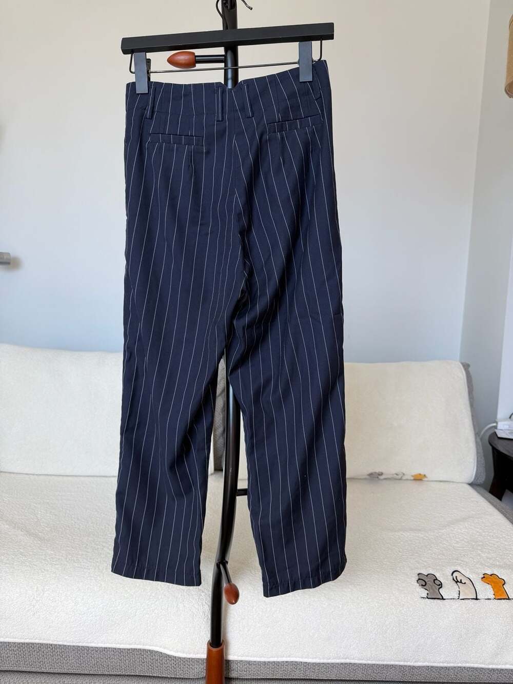 QUEENIE STUDIO Navy Blue Pinstripe Pleated High-Waist Trousers - Picture 2 of 3